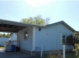 Large Affordable Home in Convenient Roseburg Location! Up to $9000 credit to personalize with accepted offer!